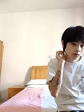 Snapshot of junjun1189 chatting on May 17, 2026, 8:12 am junjun1189 online show from May 17, 2026, 8:12 am