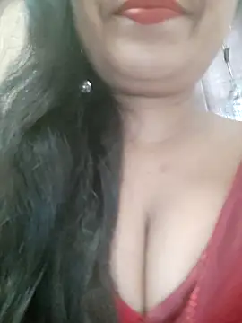 Snapshot of Sofia-ex chatting on October 6, 2025, 7:28 am Sofia-ex online show from October 6, 2025, 7:28 am