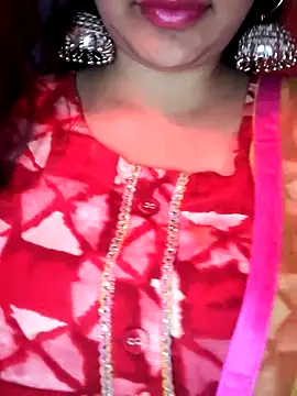 annanya01 online show from November 12, 2025, 5:19 am