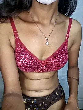 Snapshot of Diyab chatting on November 10, 2025, 6:34 am Diyab online show from November 10, 2025, 6:34 am