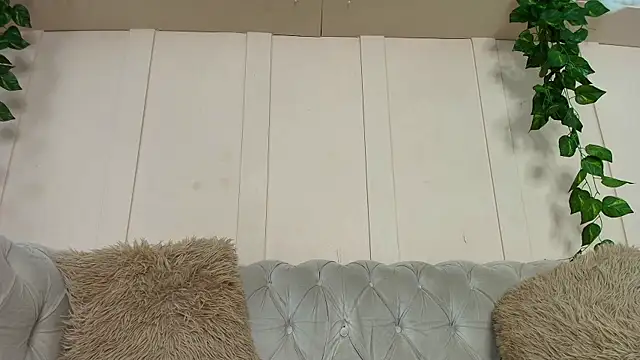 Snapshot of lorena_rubio chatting on October 30, 2025, 12:06 pm lorena rubio online show from October 30, 2025, 12:06 pm