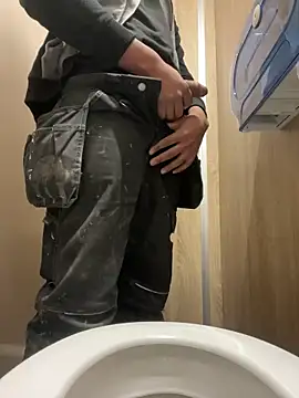 Snapshot of your_bi_slave chatting on November 2, 2025, 4:20 pm your bi slave online show from November 2, 2025, 4:20 pm