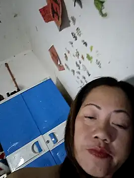 SweetASS6969 online show from September 22, 2025, 3:14 pm