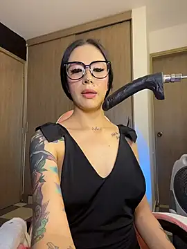 Snapshot of ValentinaBianchi chatting on November 2, 2025, 8:11 pm ValentinaBianchi online show from November 2, 2025, 8:11 pm