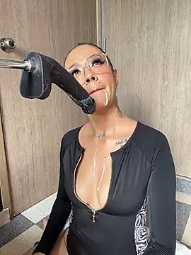 ValentinaBianchi online show from March 26, 2026, 7:08 pm