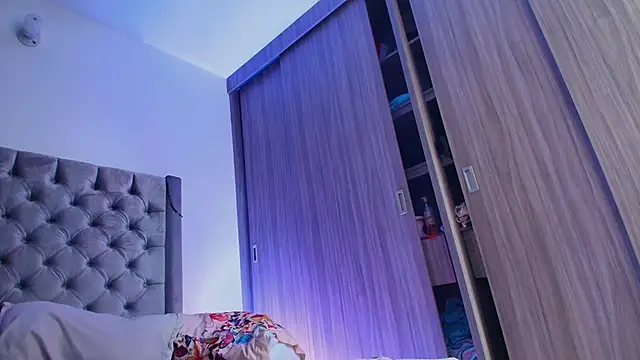 Snapshot of dreamsussi chatting on November 3, 2025, 7:59 pm dreamsussi online show from November 3, 2025, 7:59 pm