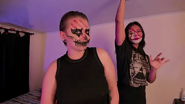 CrazyCakes  online show from October 31, 2025, 6:58 am