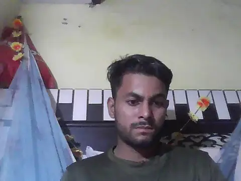 Snapshot of ursdreamperson chatting on October 26, 2025, 4:24 pm ursdreamperson online show from October 26, 2025, 4:24 pm