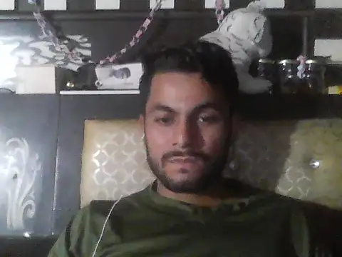 Snapshot of ursdreamperson chatting on November 10, 2025, 1:21 pm ursdreamperson online show from November 10, 2025, 1:21 pm