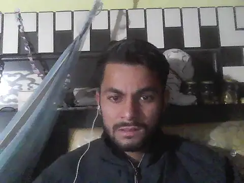 Snapshot of ursdreamperson chatting on November 11, 2025, 3:28 am ursdreamperson online show from November 11, 2025, 3:28 am