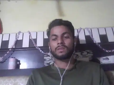 Snapshot of ursdreamperson chatting on November 12, 2025, 8:48 am ursdreamperson online show from November 12, 2025, 8:48 am