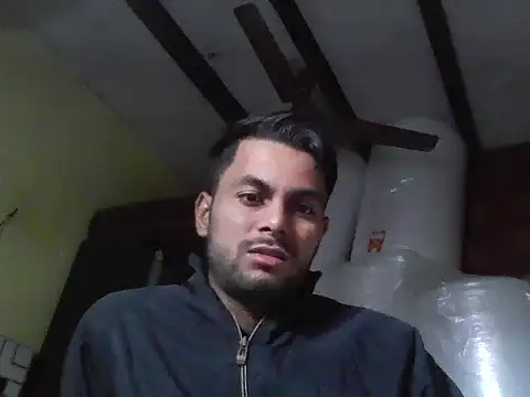 ursdreamperson online show from November 29, 2025, 4:15 am