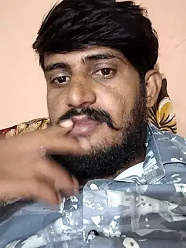 krishjaat43 online show from October 5, 2025, 6:12 am