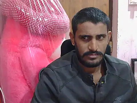 krishjaat43 online show from January 6, 2026, 8:29 am