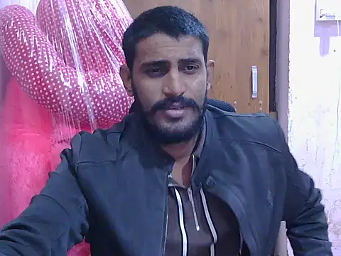 krishjaat43 online show from January 13, 2026, 1:38 pm