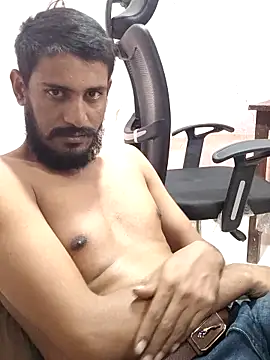 krishjaat43 online show from February 2, 2026, 5:28 am