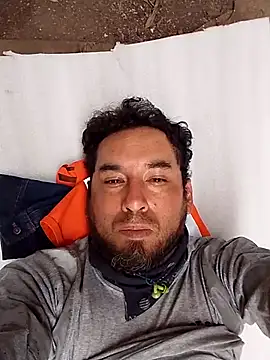 Snapshot of Lujor chatting on January 13, 2026, 5:51 pm Lujor online show from January 13, 2026, 5:51 pm