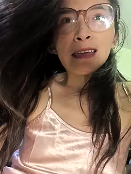 Snapshot of wsyx326 chatting on October 15, 2025, 4:18 pm wsyx326 online show from October 15, 2025, 4:18 pm