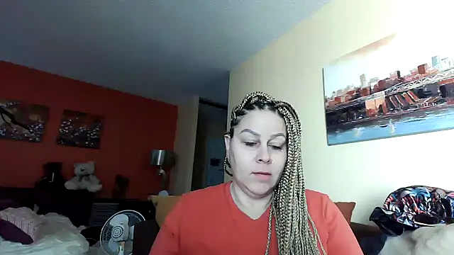 Snapshot of number1slut chatting on December 5, 2024, 2:22 pm number1slut online show from December 5, 2024, 2:22 pm