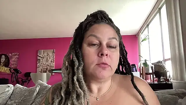 number1slut online show from May 15, 2026, 2:24 pm