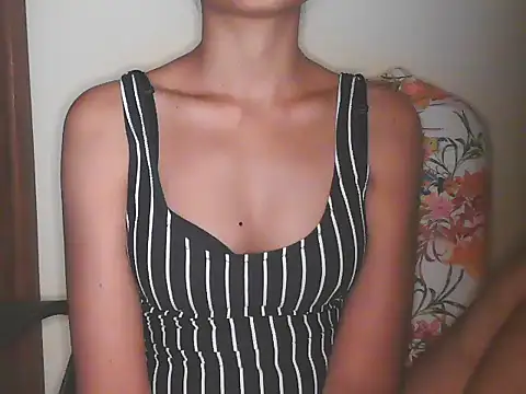 Ankita Chandel online show from December 1, 2025, 5:45 am