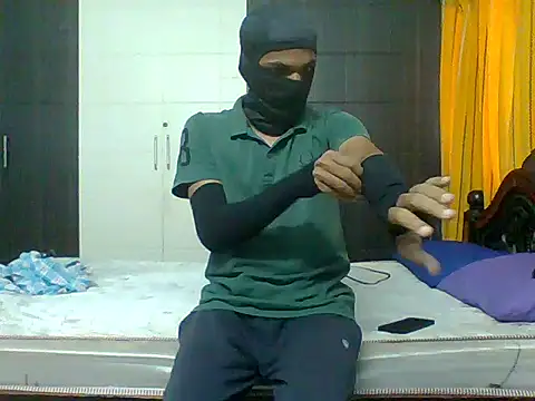 Snapshot of Naughty_Boy_Telugu chatting on September 27, 2025, 9:14 am Naughty Boy Telugu online show from September 27, 2025, 9:14 am