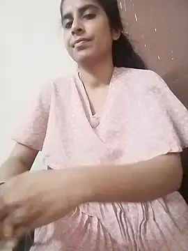 tamanna-hot online show from September 18, 2025, 6:15 am