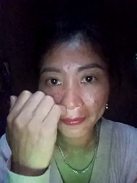 Phuongphuongg online show from October 6, 2025, 10:34 am