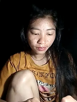 Phuongphuongg online show from October 21, 2025, 9:26 pm