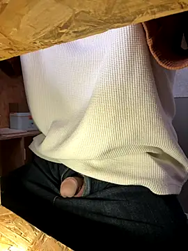 Snapshot of sonwmelt1 chatting on October 3, 2025, 6:54 am sonwmelt1 online show from October 3, 2025, 6:54 am