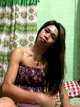 Snapshot of alonashy chatting on November 25, 2025, 8:53 pm alonashy online show from November 25, 2025, 8:53 pm