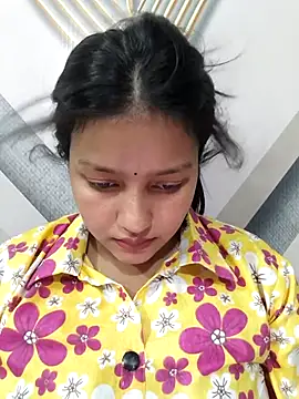 Dipali143143 online show from April 19, 2026, 2:16 pm