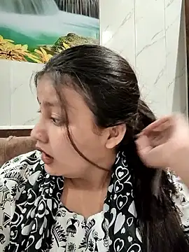 Snapshot of Dipali143143 chatting on June 12, 2026, 1:10 pm Dipali143143 online show from June 12, 2026, 1:10 pm