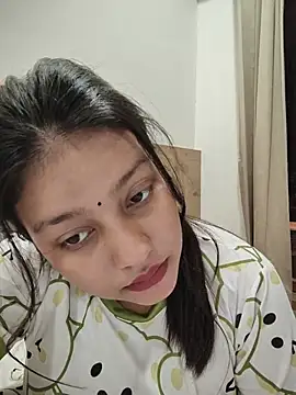 Snapshot of Dipali143143 chatting on July 1, 2026, 10:31 pm Dipali143143 online show from July 1, 2026, 10:31 pm