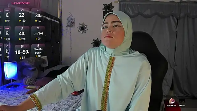 Snapshot of MarianFadel chatting on September 23, 2025, 12:19 pm MarianFadel online show from September 23, 2025, 12:19 pm