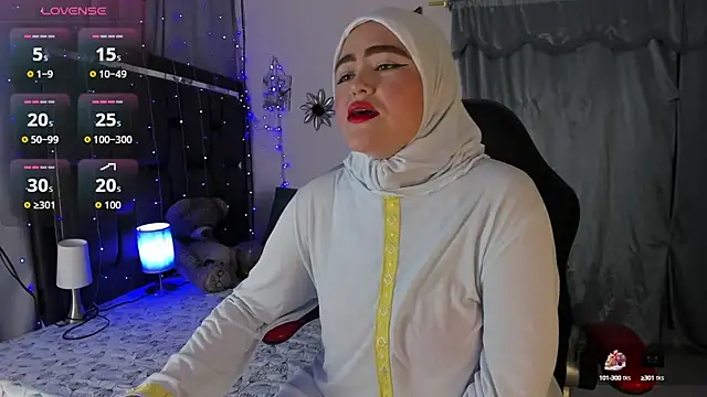 Snapshot of MarianFadel chatting on October 8, 2025, 12:25 pm MarianFadel online show from October 8, 2025, 12:25 pm