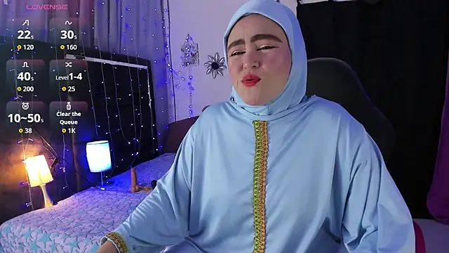 Snapshot of MarianFadel chatting on October 25, 2025, 12:34 pm MarianFadel online show from October 25, 2025, 12:34 pm