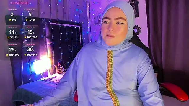 Snapshot of MarianFadel chatting on November 4, 2025, 12:26 pm MarianFadel online show from November 4, 2025, 12:26 pm