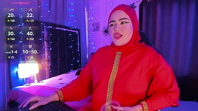 Snapshot of MarianFadel chatting on November 8, 2025, 12:16 pm MarianFadel online show from November 8, 2025, 12:16 pm