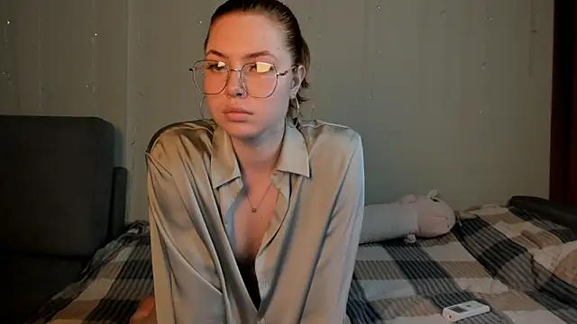 Snapshot of sunflare_soul chatting on September 25, 2025, 11:58 am sunflare soul online show from September 25, 2025, 11:58 am