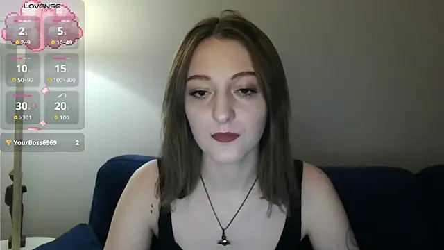 white liillyy online show from November 25, 2025, 4:29 pm