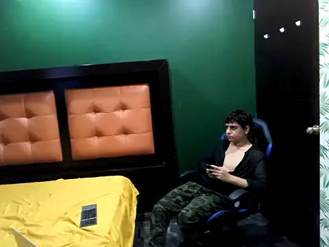 Snapshot of Thiagoforyou chatting on October 29, 2025, 12:24 am Thiagoforyou online show from October 29, 2025, 12:24 am