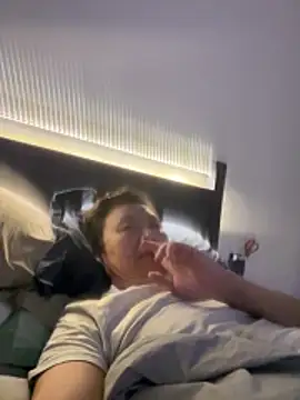 tashaninlife online show from December 18, 2025, 4:18 am