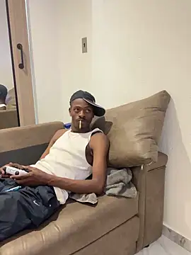 Snapshot of AllDayBbC chatting on November 13, 2025, 10:08 pm AllDayBbC online show from November 13, 2025, 10:08 pm