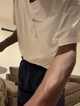 Snapshot of AllDayBbC chatting on January 10, 2026, 7:26 pm AllDayBbC online show from January 10, 2026, 7:26 pm