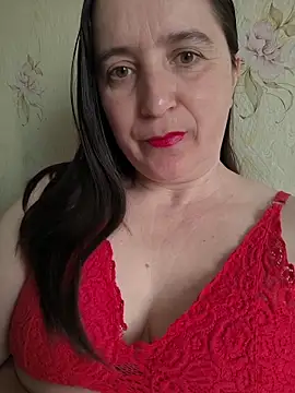 EvelinCutex online show from April 4, 2026, 7:17 am