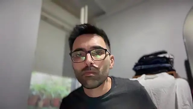 Snapshot of Alicante34 chatting on November 15, 2025, 9:28 am Alicante34 online show from November 15, 2025, 9:28 am