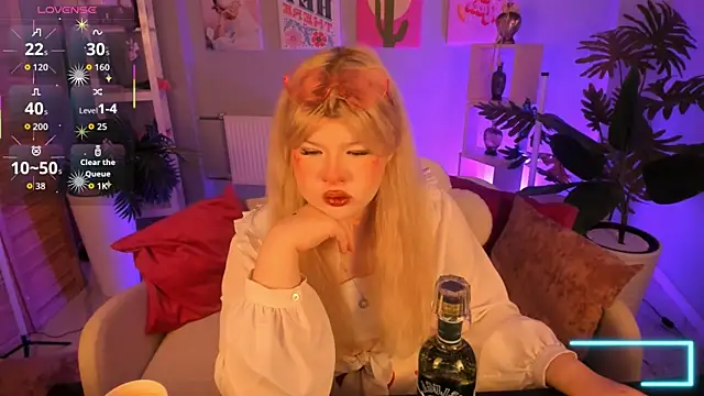 LilithNelson online show from October 8, 2025, 5:54 pm