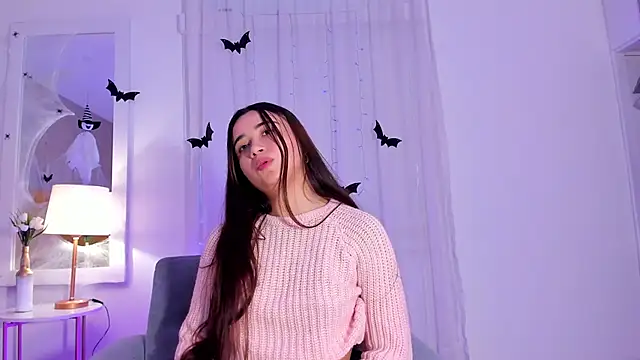 Snapshot of AuroraMiiller chatting on October 21, 2025, 9:04 pm AuroraMiiller online show from October 21, 2025, 9:04 pm