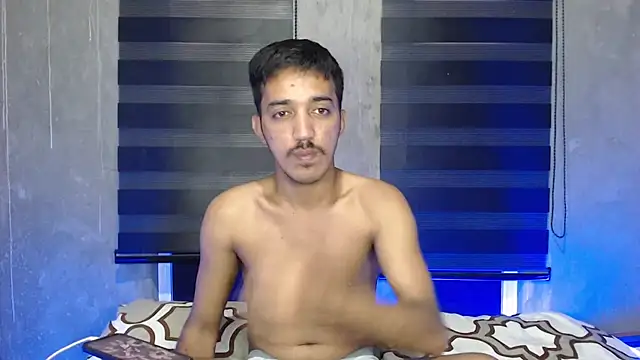 Snapshot of RowyCam chatting on September 20, 2025, 8:48 am RowyCam online show from September 20, 2025, 8:48 am